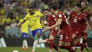 Neymar e Danilo não jogam mais pela Seleção Brasileira na primeira fase da Copa do Mundo