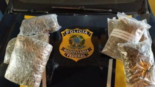 PRF apreende “supermaconha” em mala de passageiro de transporte por aplicativo no RS