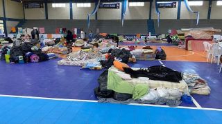 Abrigo do Ginásio Municipal de Camaquã recebe mais famílias de Eldorado do Sul vítimas da enchente
