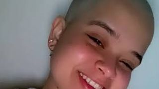 Jovem brasileira que inventou diagnóstico de câncer lucrou pelo menos R$ 36 mil com golpe; arrecadação foi suspensa