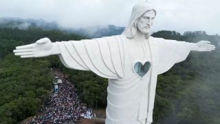 ⚠️🚨Maior que o Cristo Redentor: cidade do RS inaugura estátua de Jesus 🚨⚠️