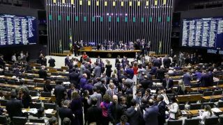 Câmara encerra discussão e deve votar Reforma da Previdência nesta quarta