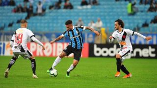 Grêmio vence o Vasco de virada na Arena