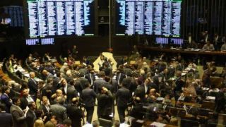 Câmara aprova MP que facilita venda de bens apreendidos com o tráfico