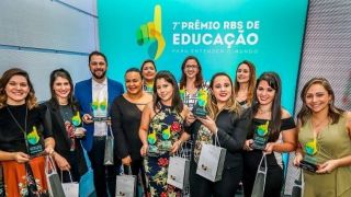 Professora Camaquense recebe Menção Honrosa no 7º Prêmio RBS de Educação