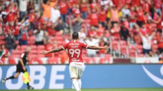 Inter vence Fluminense e volta à zona de classificação para a Libertadores