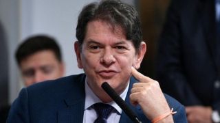 Senadores se movimentam contra proposta para unir gastos com saúde e educação