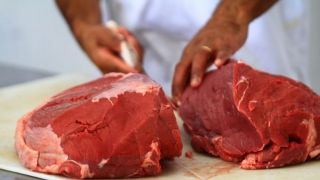 Após pressão de consumidores carne bovina recua 5%