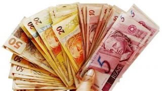 Congresso aprova Orçamento com salário mínimo de R$ 1.031 em 2020