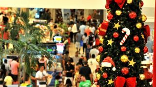 Intenção de compras no Natal é a maior desde 2014, aponta FGV