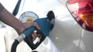 Gasolina tem maior preço em 29 semanas no RS
