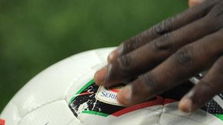 O racismo que persiste no futebol brasileiro e mundial