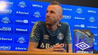 Paulo Victor admite erros em 2019 e diz que é preciso ser forte para sobreviver no futebol