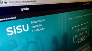 MEC suspende início das inscrições para o Prouni