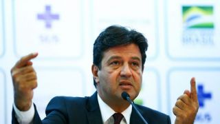 Ministério da Saúde recomenda "etiqueta respiratória" contra o coronavírus no Carnaval