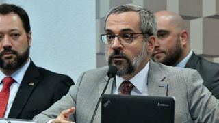 "Foi o melhor Enem de todos os tempos", diz ministro da Educação em sabatina sobre falhas nas provas