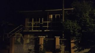 Pai e filho são encontrados mortos dentro de casa em Montenegro