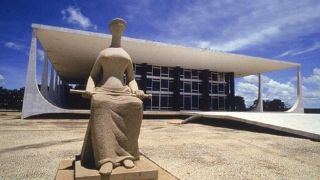 STF faz licitação de R$ 1,1 milhão para comprar lagostas e vinhos