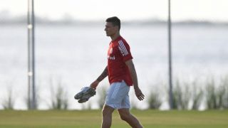 Inter suspende treinos por tempo indeterminado e recomenda isolamento a jogadores