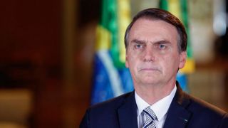 “Enquanto eu for presidente, não haverá aborto”, diz Bolsonaro a apoiadores