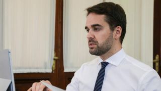 Eduardo Leite descarta renovação das alíquotas de ICMS