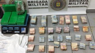BM prende dois traficantes com R$ 25,5 mil em Novo Hamburgo