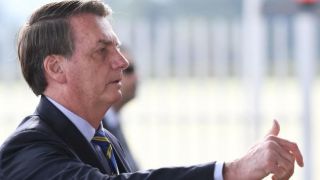 "Brasil não está em crise ainda por causa dos R$ 600", diz Bolsonaro a apoiadores
