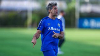 Grêmio encara Católica na Libertadores para cumprir primeira das "tarefas de Renato"
