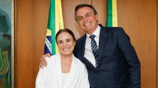 Regina Duarte deixa cargo na Secretaria Especial da Cultura