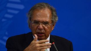 Guedes defende saída da “letargia econômica” em dois estágios