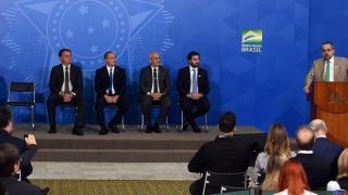 Governo nomeia indicado do Centrão para comandar órgão ligado ao MEC