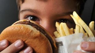 Em dia de conscientização, médicos alertam sobre obesidade infantil