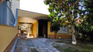 Polícia investiga morte de mulher durante incêndio em residência de Porto Alegre