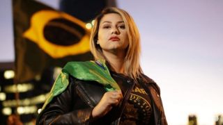 Ativista bolsonarista Sara Winter é presa pela Polícia Federal em Brasília