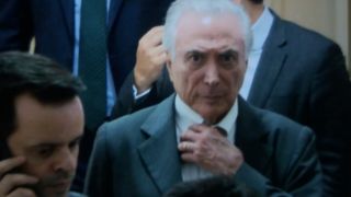 Temer passa 1ª noite preso na sede da PF em SP