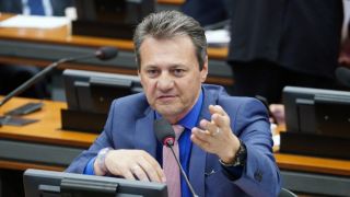 Lei do deputado Cherini (PL) é aprovada, tornando obrigatório o uso de máscara 