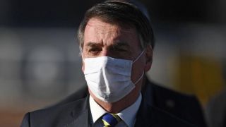 Bolsonaro veta uso obrigatório de máscara em prisões