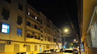 Moradores relatam furtos e invasões de imóveis na Cidade Baixa, em Porto Alegre