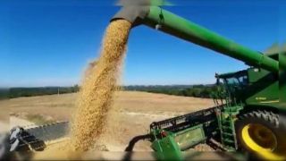 Agro foi setor que mais contratou