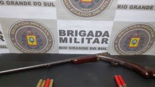 Homem é preso com espingarda em Barão do Triunfo