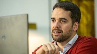 Leite anuncia flexibilização para comércio não essencial das regiões em bandeira vermelha